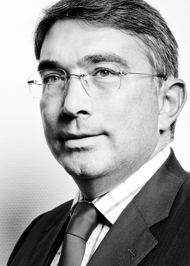 Javier Santamaría, European Payments Council