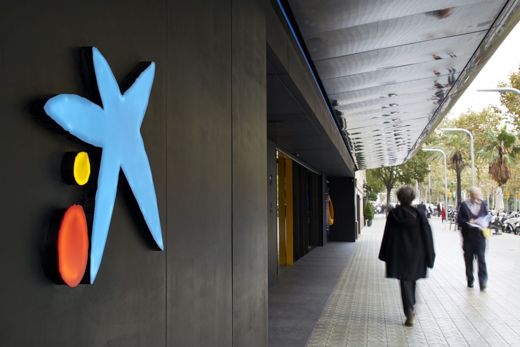 CaixaBank may cut up to 8,000 jobs after Bankia merger